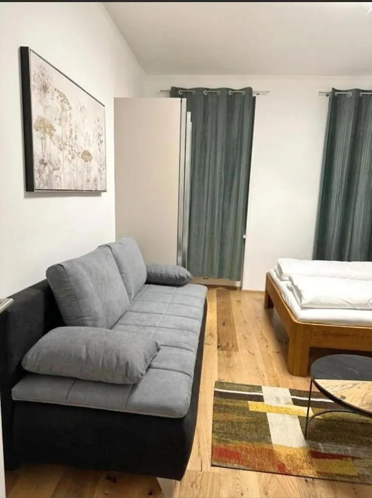 アパート Cozy Studio In Ottakiring Area Rd ウィーン